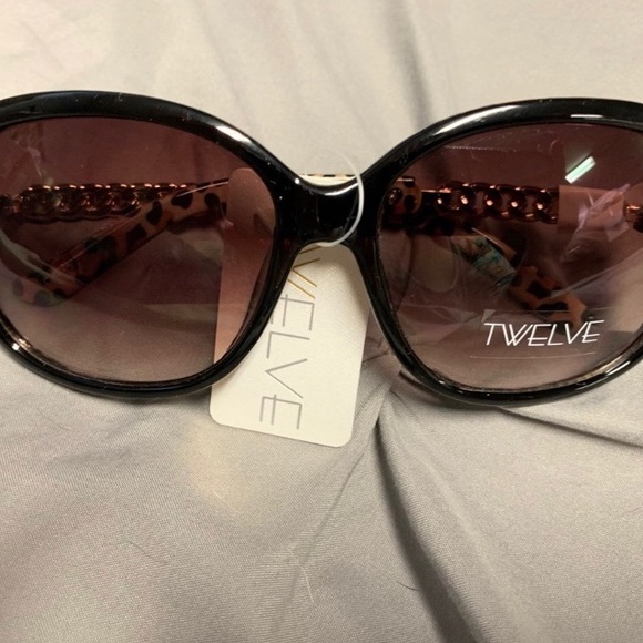 Twelve by Twelve Accessories - TWELVE Women’s Sunglasses